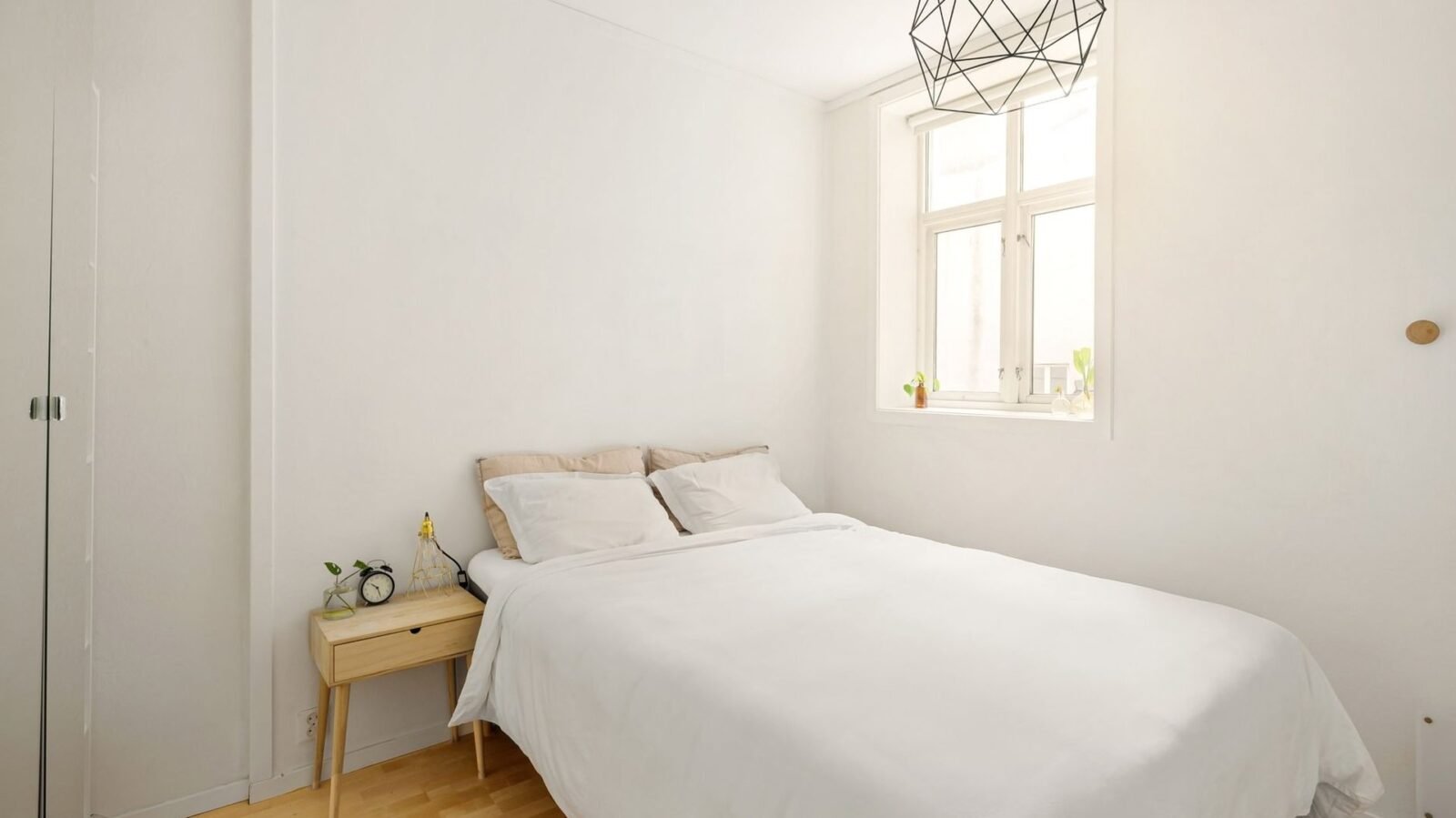 Schlafzimmer renovieren: So wird der Raum zur echten Wohlfühloase