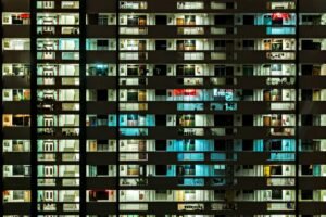 Modern wohnen in Glattbrugg: Farben und Raumgestaltung